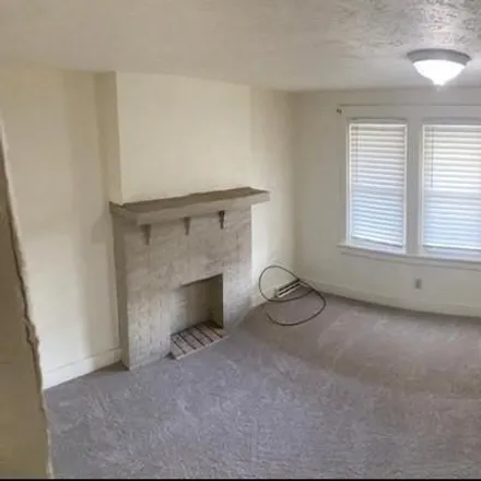 Rent this 2 bed townhouse on Fort Pitt Tunnel in Sweetbriar Street, Pittsburgh