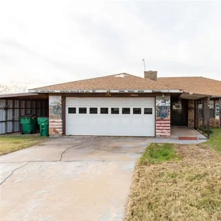 Image 2 - 616 East Franklin Avenue, Electra, TX 76360, USA - House for sale