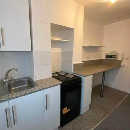 Rent this studio apartment on 37 Pevensey Road in Eastbourne, BN21 3HR