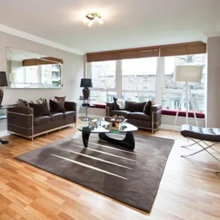 Rent this 4 bed apartment on 5 St John's Wood Park in London, NW8 6QU
