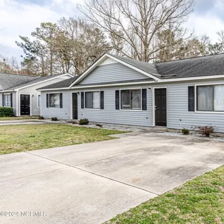 Rent this 1 bed house on 270 Easy Street in Colonial Hills, Onslow County