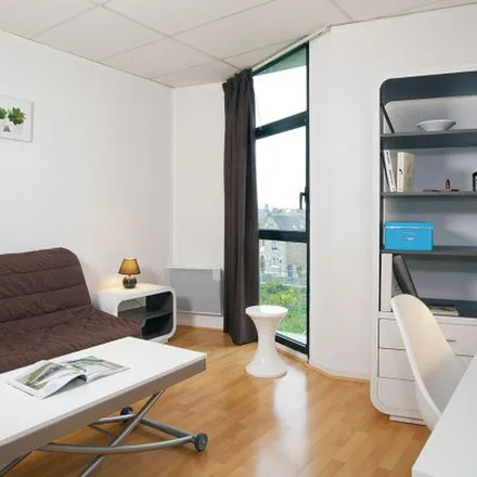 Image 6 - 23 Rue de Châtillon, 35000 Rennes, France - Apartment for rent