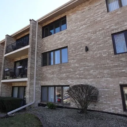 Rent this 2 bed condo on 7417 Tiffany Drive in Orland Park, Orland Township