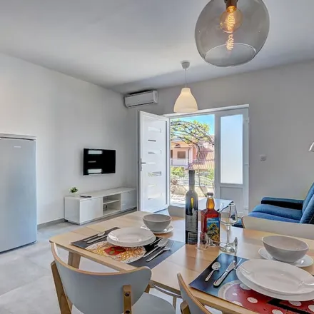 Image 4 - Pula, Grad Pula, Istria County, Croatia - Apartment for rent