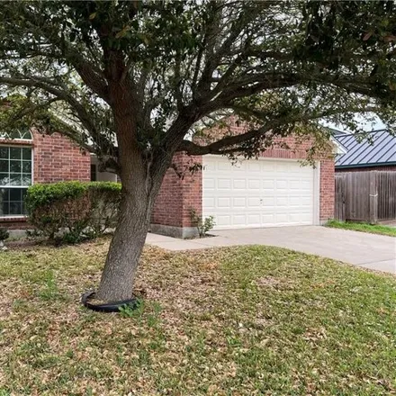 Image 3 - 2001 Cottonwood Drive, Nueces Bay Colonia, Portland, TX 78374, USA - House for rent