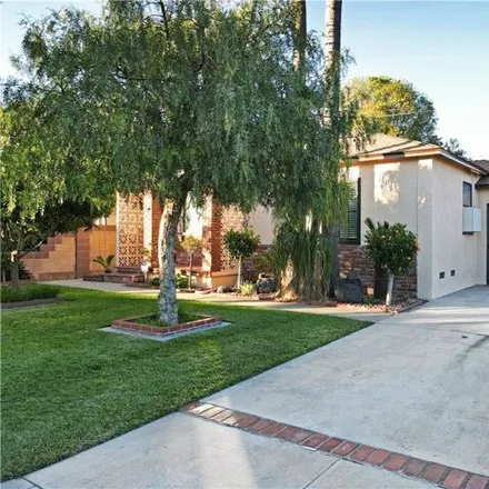 Image 3 - 8265 Brookpark Road, Downey, CA 90240, USA - House for sale