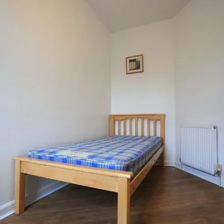 Rent this 3 bed apartment on 63 Portobello Road in City of Edinburgh, EH7 6RY