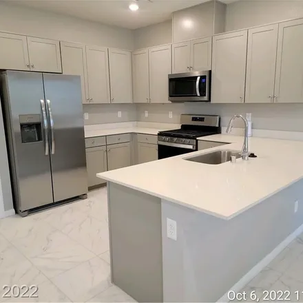 Image 9 - Palindrome Avenue, Henderson, NV 89000, USA - Townhouse for rent