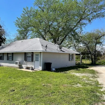 Image 2 - 111 North Main Street, Sadler, Grayson County, TX 76264, USA - House for sale