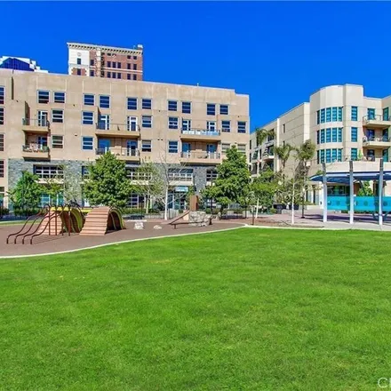 Rent this 1 bed apartment on 100 The Promenade North in Long Beach, CA 90802