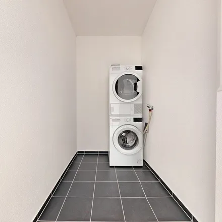 Image 2 - Sandäckerstrasse 10, 8957 Spreitenbach, Switzerland - Apartment for rent