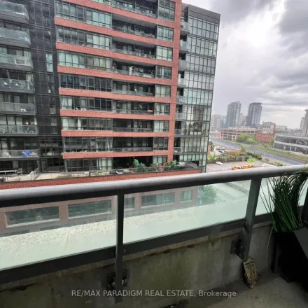 Image 4 - 36 Lisgar Street, Old Toronto, ON M6J 3S7, Canada - Apartment for rent