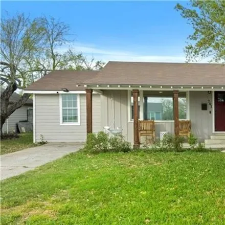 Buy this 3 bed house on 203 9th Street in Bishop, TX 78343