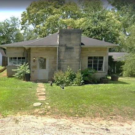 Buy this 2 bed house on 645 South 9th Street in Mitchell, Lawrence County