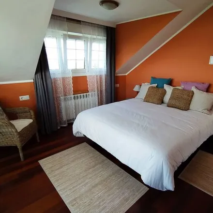 Rent this 5 bed house on Ayuntamiento de Corvera de Asturias in 7, 33404 Corvera de Asturias