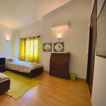 Rent this 5 bed house on Carvoeiro in Estrada do Farol, 8400-526 Carvoeiro