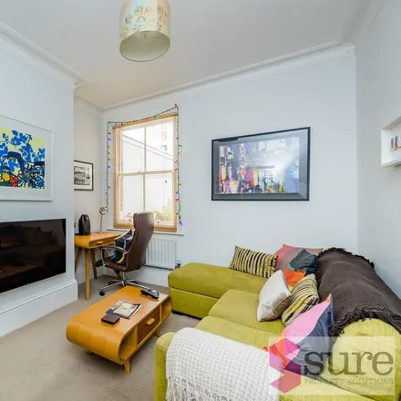 Image 3 - 13 Belle Vue Gardens, Brighton, BN2 0AA, United Kingdom - Townhouse for rent