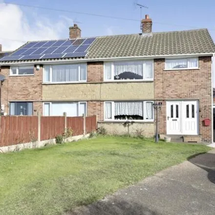 Buy this 3 bed duplex on Wood Avenue in Worksop, Nottinghamshire