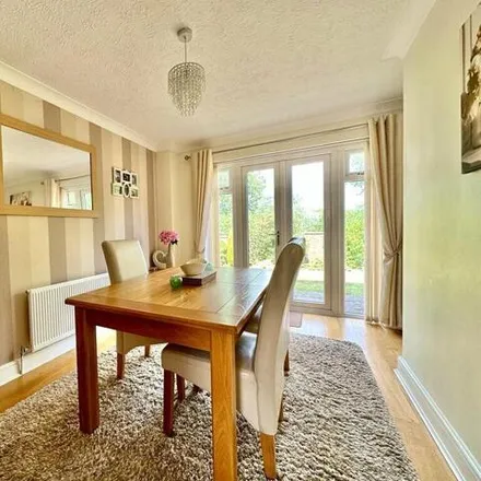 Image 5 - Lowther Close, Eastbourne, BN23 8EZ, United Kingdom - House for sale