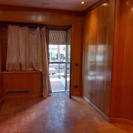Rent this 6 bed apartment on Studio Odontoiatrico Dominici in Via Duccio di Buoninsegna 22, 00142 Rome RM