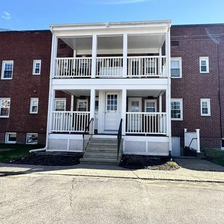 Buy this 2 bed condo on 187 Union Street in Attleboro, MA 02703