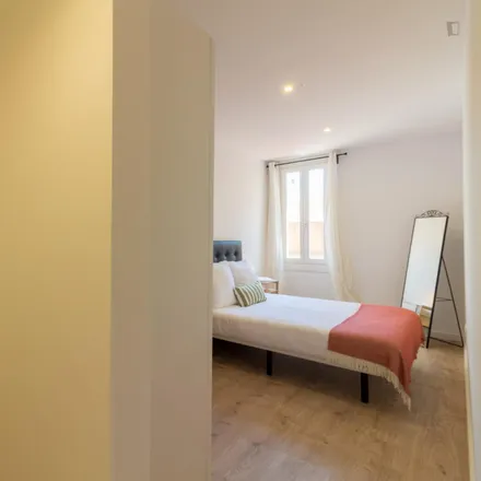 Rent this 3 bed apartment on La Rambla in 66, 08002 Barcelona