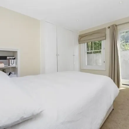 Image 2 - 28 Schubert Road, London, SW15 2QS, United Kingdom - Apartment for rent