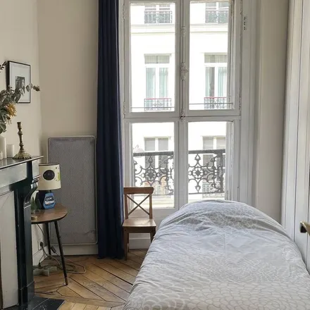 Rent this 5 bed apartment on Paris