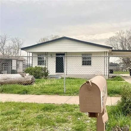 Buy this 3 bed house on 1572 Elyse Drive in Killeen, TX 76549