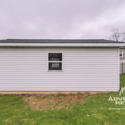 Image 9 - 548 6th Alley, Montoursville, Lycoming County, PA 17754, USA - House for sale