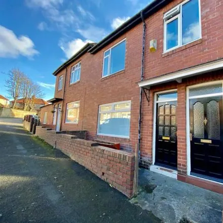 Rent this 3 bed room on Kells Lane in Gateshead, NE9 5YA