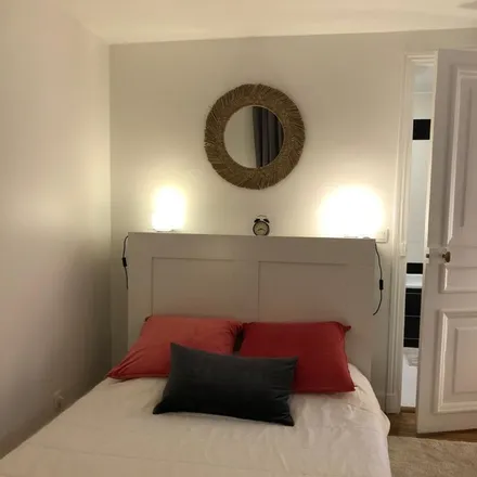 Rent this 2 bed apartment on 12 Rue de Vintimille in 75009 Paris, France