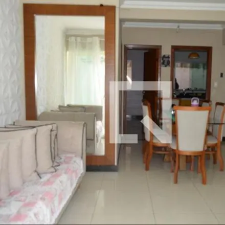 Rent this 4 bed house on Rua Peroba in Ressaca, Contagem - MG