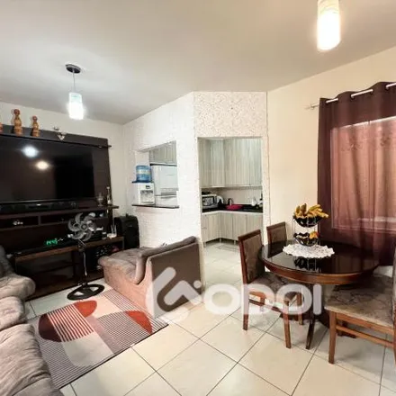 Buy this 3 bed house on Rua das Araras in Aviação, São José dos Pinhais - PR