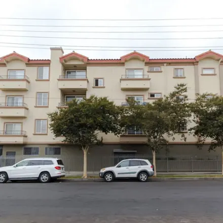 Rent this 2 bed apartment on 4807 Clinton Street in Los Angeles, CA 90004
