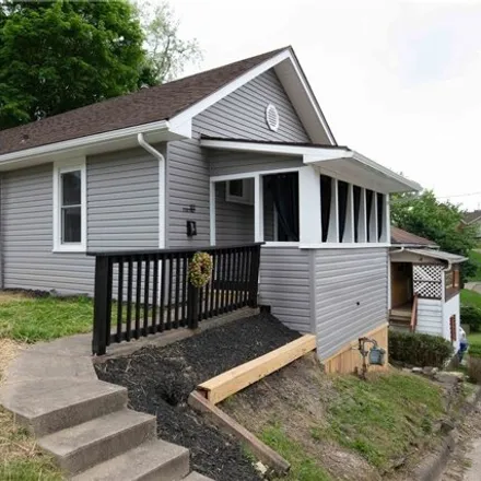 Buy this 3 bed house on 548 North 13th Street in Cambridge, OH 43725