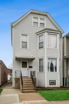 Buy this 6 bed house on 5131 West Dakin Street in Chicago, IL 60634