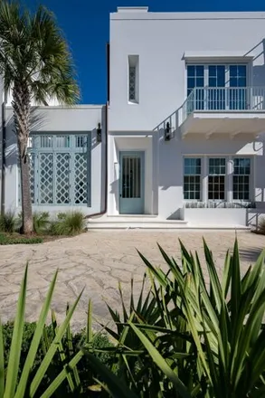 Image 2 - 13 Sea Garden Street, Alys Beach, FL 32461, USA - House for sale