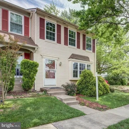 Rent this 3 bed townhouse on 14501 Skipton Court in Fairfax County, VA 20121