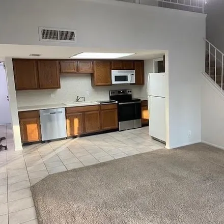 Buy this 1 bed condo on 5061 Mittlesteadt Road in Harris County, TX 77069