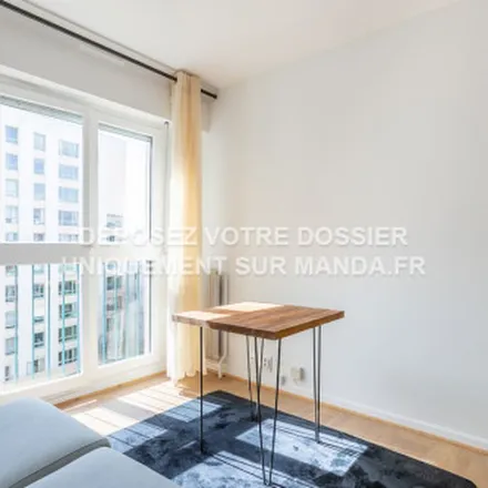 Image 4 - 2 Place Armand Carrel, 75019 Paris, France - Apartment for rent