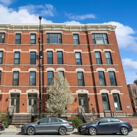Buy this 2 bed condo on 502 West Armitage Avenue in Chicago, IL 60614