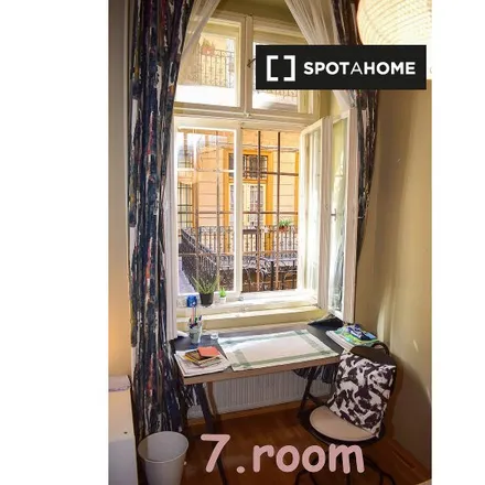 Rent this 11 bed room on Budapest in Liliom utca 43-45, 1094