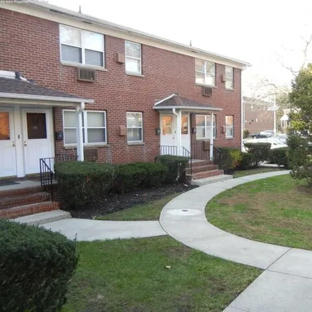 Rent this 1 bed apartment on 453 West Madison Avenue in Dumont, NJ 07628