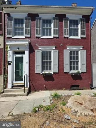 Buy this 3 bed duplex on 45 Walnut Street in Carlisle, PA 17013