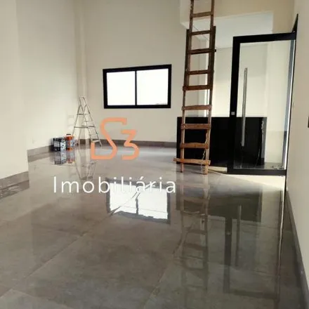 Buy this 3 bed house on Avenida Iraque in Laranjeiras, Uberlândia - MG