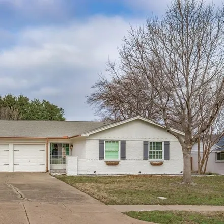 Rent this 3 bed house on 1236 Northlake Drive in Richardson, TX 75080