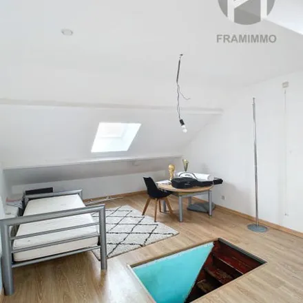 Rent this 3 bed apartment on Rue Buisseret in 7390 Quaregnon, Belgium