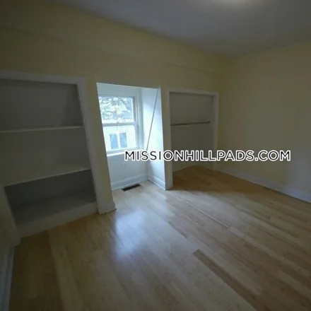 Image 6 - 177 Saint James Place, Boston, MA 02119, USA - Townhouse for rent