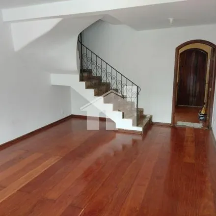 Rent this 2 bed house on Rua Pascal in Campo Belo, São Paulo - SP